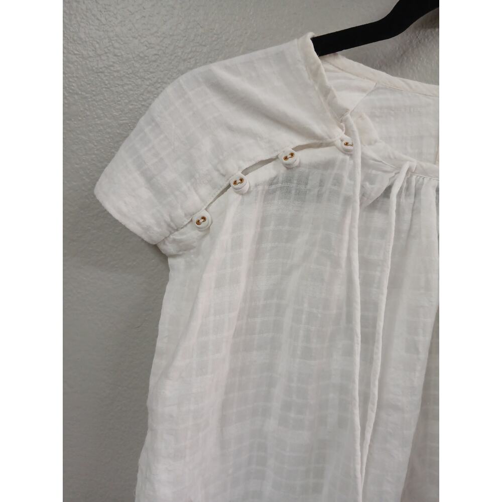 MIRTH Malaga Top in White Boxweave.
Size small - Picture 4 of 9